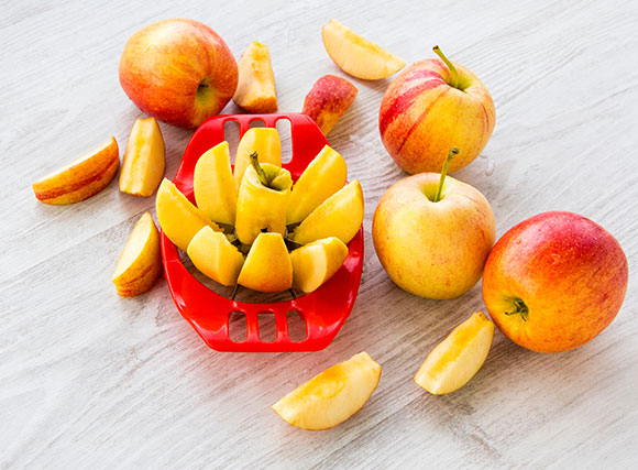 Apple cutter